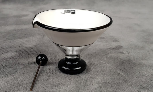 Jag Art Deco Dish and Dabber (3)