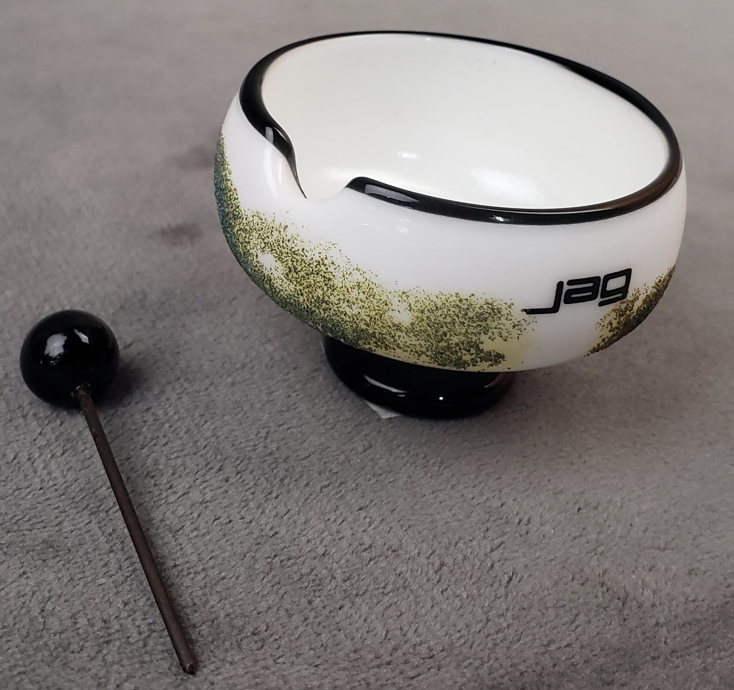 Jag Retro Dish (1)
