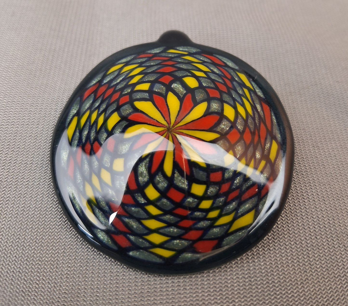 Dotstack Pendant