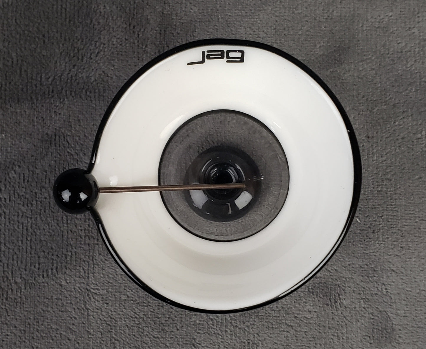 Jag Art Deco Dish and Dabber (3)